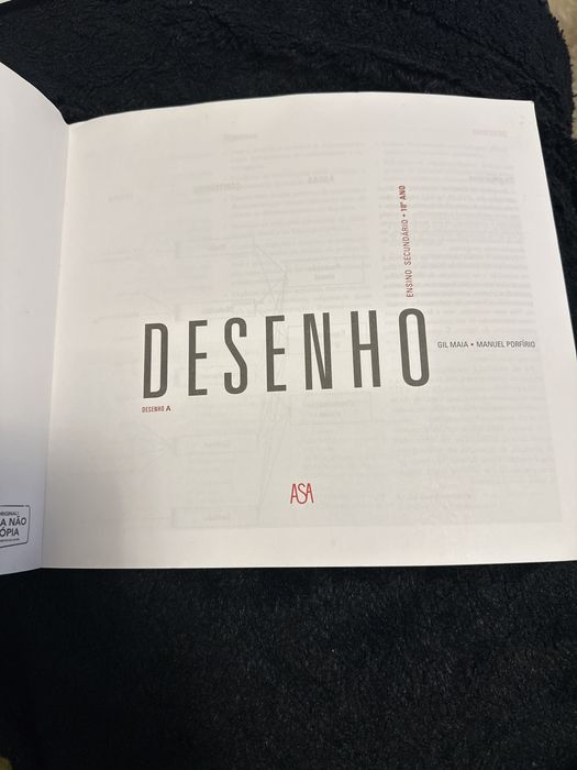 Livro Desenho  A ensino secundario 10’ano
