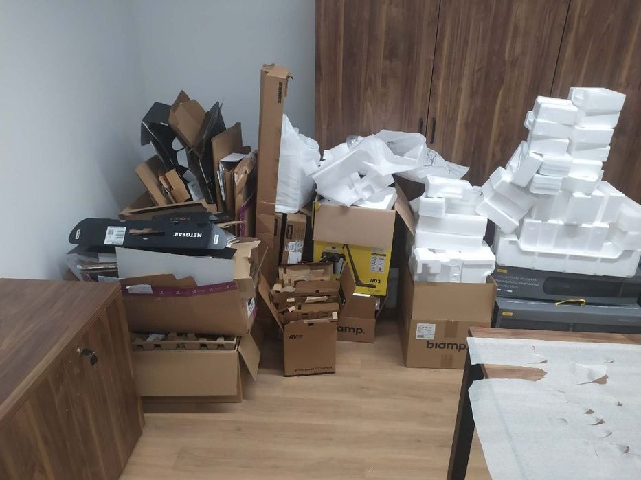 Utylizacja, wywóz śmieci, transport, przeprowadzki, wyburzenia