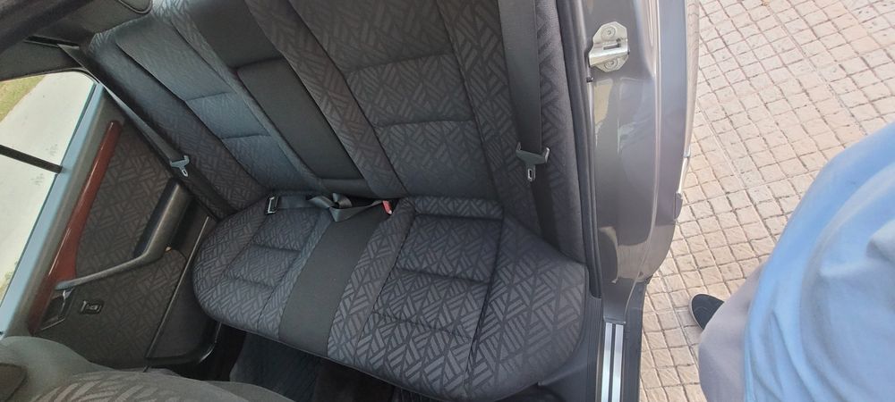 Mercedes Benz c 220 elegance — photo 5