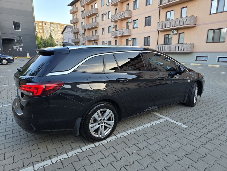 Продам Opel Astra K 2016