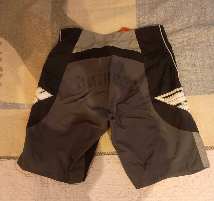 Dainese shorts / calçoes