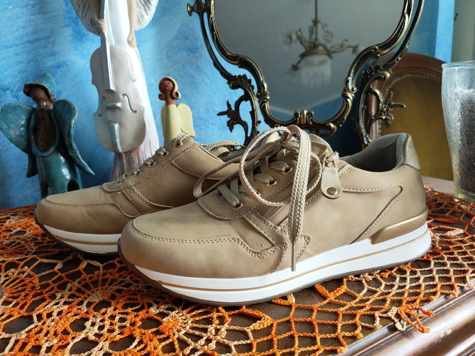 Buty, adidasy, sneakersy, trampki rozmiar 38
