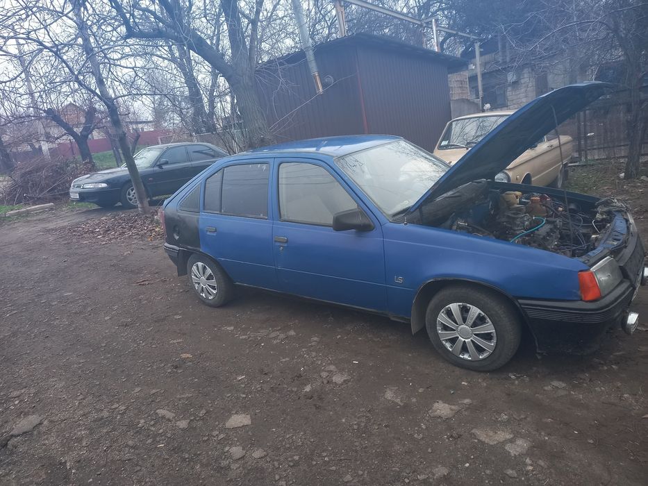 Продам Опель на полном ходу