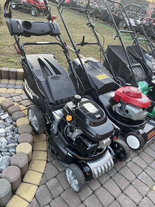 Газонокосарки бензинові косарки самохідні Honda Briggs Stratton  Al-ko