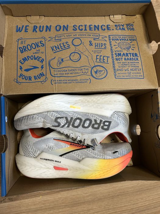 Buty do biegania Brooks Hyperion Max 2
