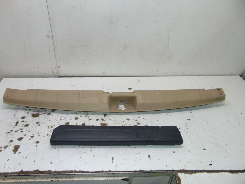 Saab 95 triângulo/Guarnição