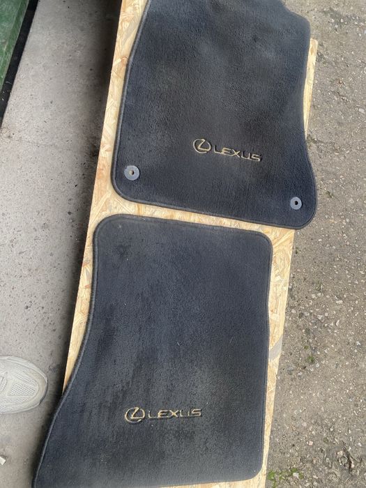 Оригінальні килимки Lexus IS / GS / LS / ES