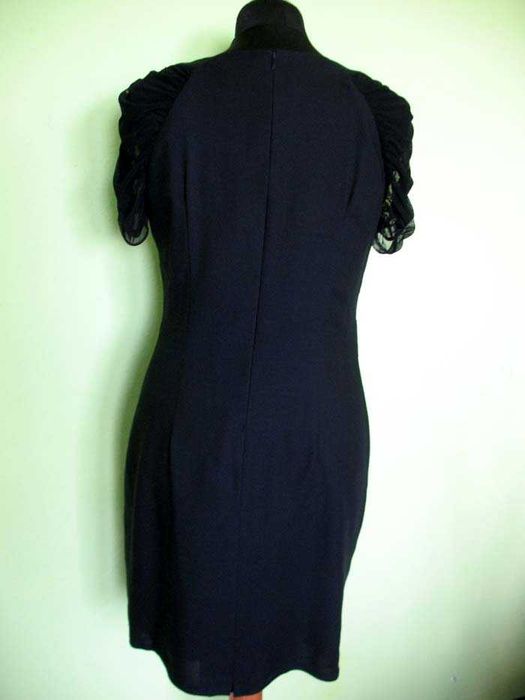 Sukienka - Czarna - Piękny styl - 40 L - biust 90 cm  Monnari