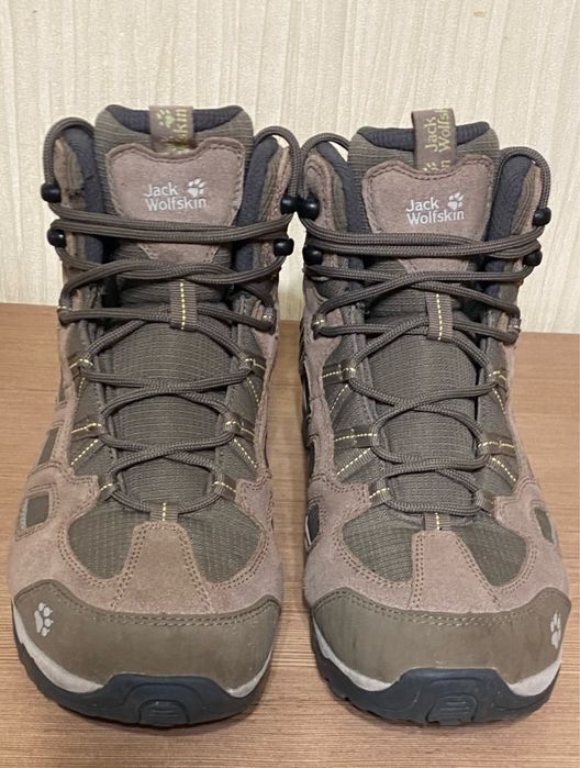 Ботинки трекинговые бренда Jack Wolfskin
