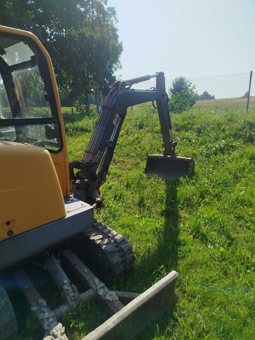 Minikoparka VOLVO EC25