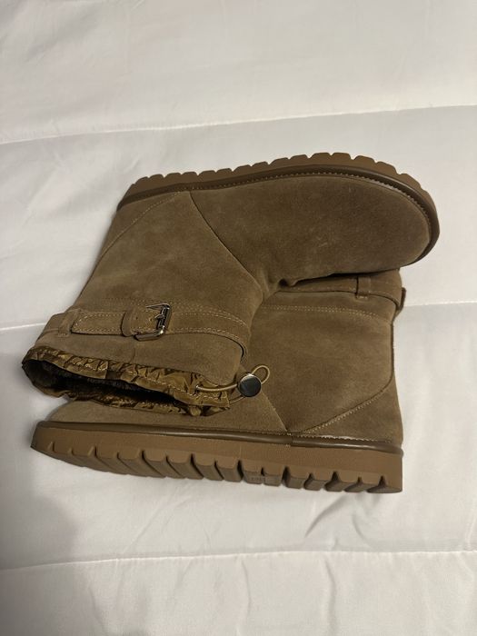 Bota em Croute com sola e Pêlo castanho