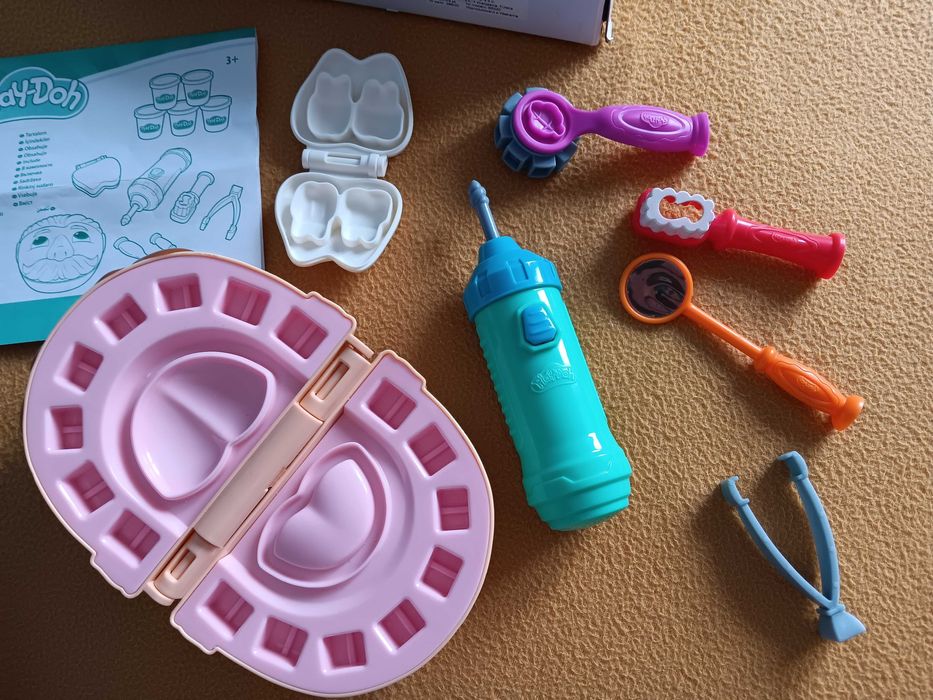 Play-Doh dentysta stomatolog (Karton+instrukcja)