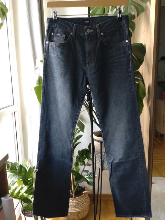 Jeansy męskie klasyczne Hugo Boss w 32 L 34