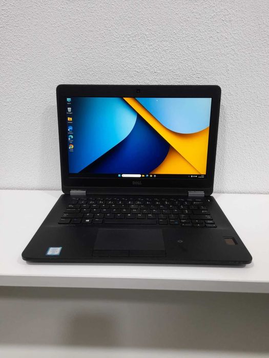 Dell Latitude E7270 - Intel Core i5 / 8Gb / SSD / Windows 11