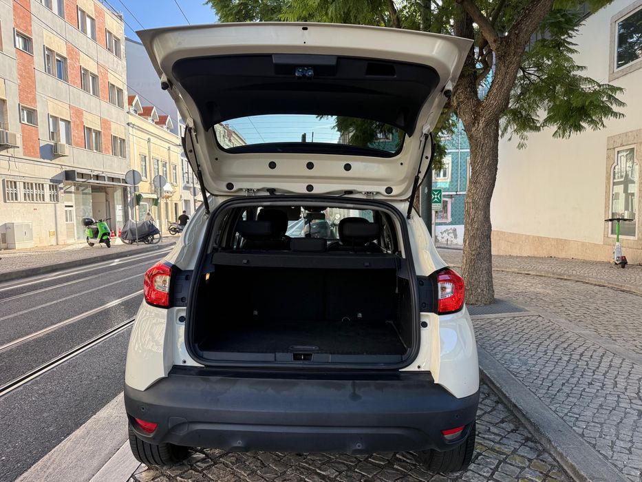 Renault Captur diesel — photo 4