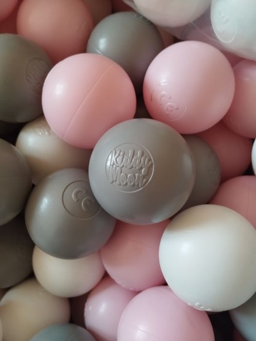 Suchy basen z kulkami dla dziecka Kiddy Moon