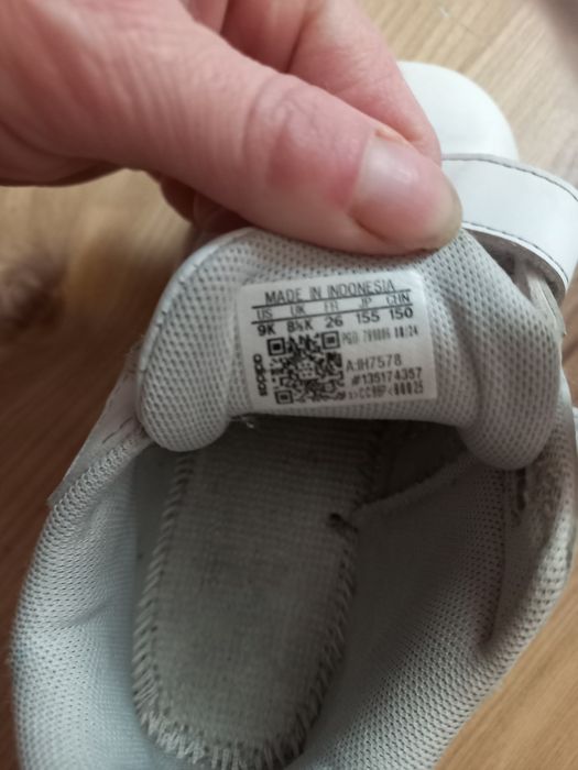 Sprzedam buty dla dziewczynki