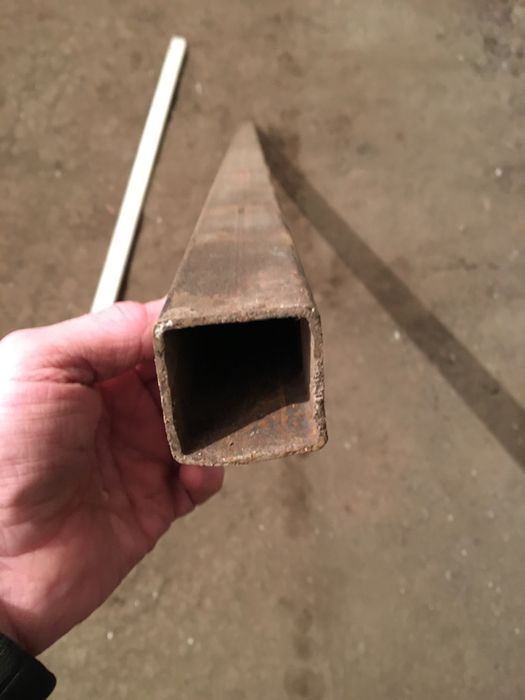 Труба толстая 40 на 40 и 40 на 20 мм