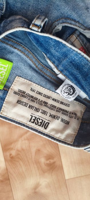 Джинси Diesel оригінал рвані заужені (Slim)s