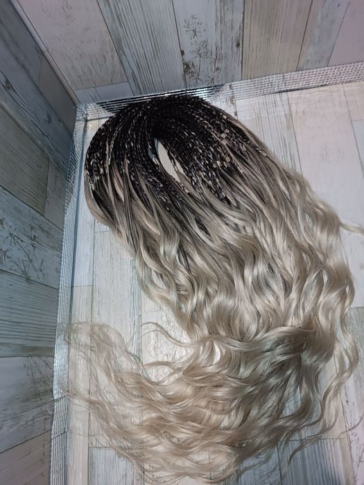 Де локони , афрокосички