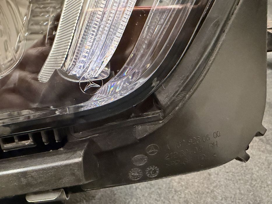 Фари Mercedes-Benz GLE W167 LED 2018-2023, ліва і права, комплектні