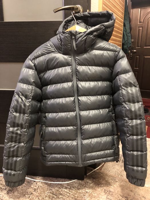 Пуховик оригинальний adidas