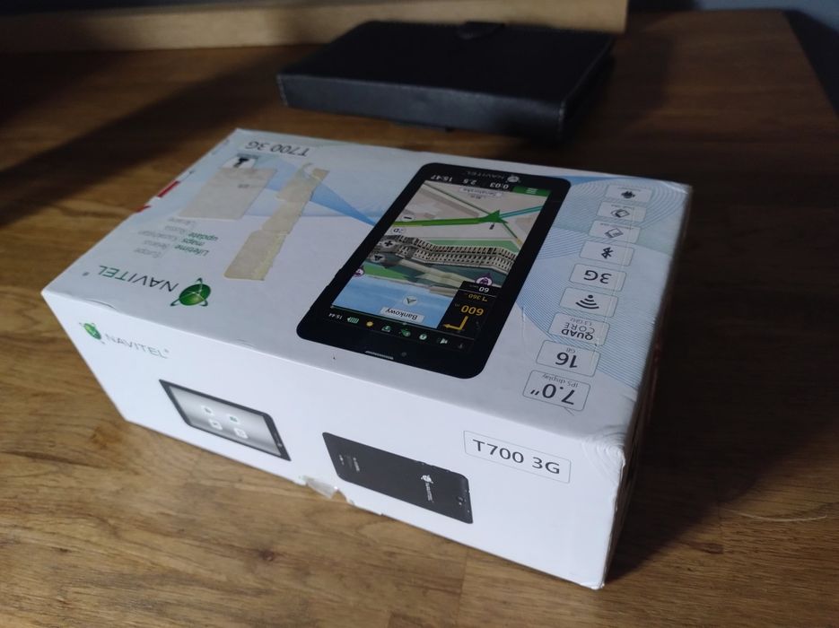 Tablet Navitel T700 3G android