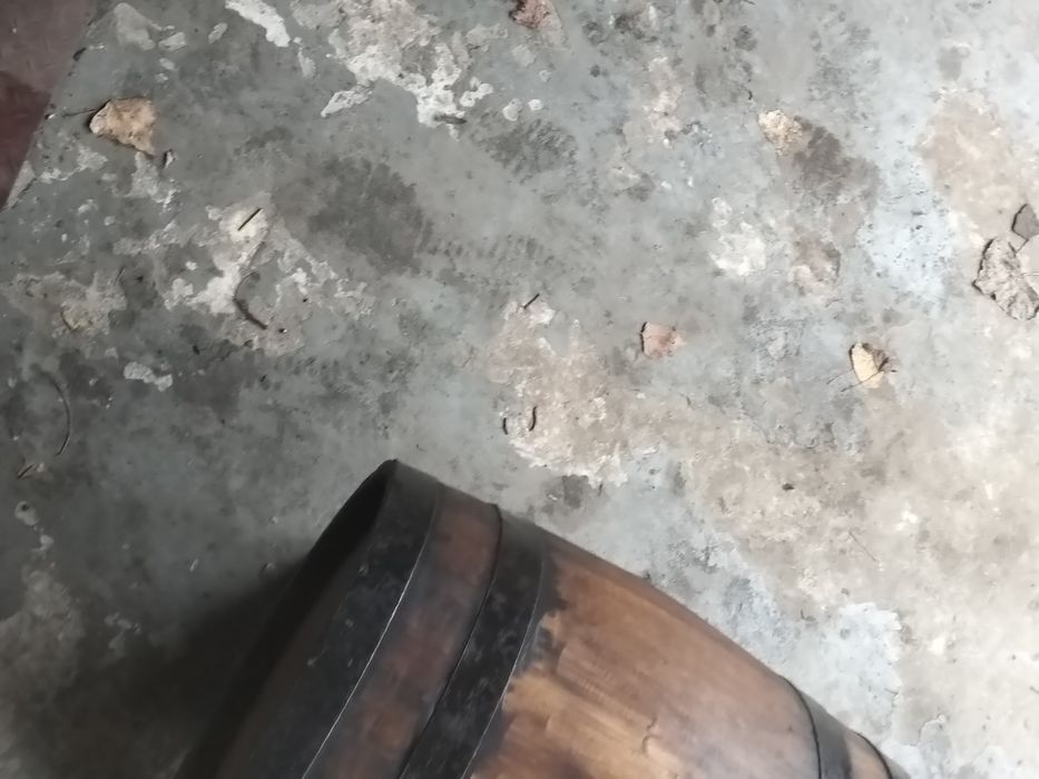 Бочка дубова  бв.