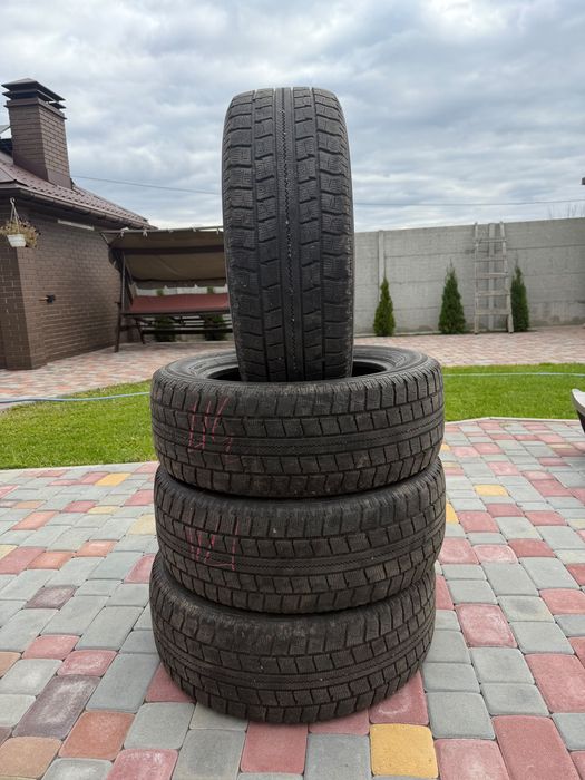 Резина зимняя 225/60/r17