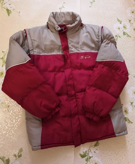 Куртка зимова CIORGIO92 на 14-16 років. Дуже тепла. 
Склад на бірці: 8