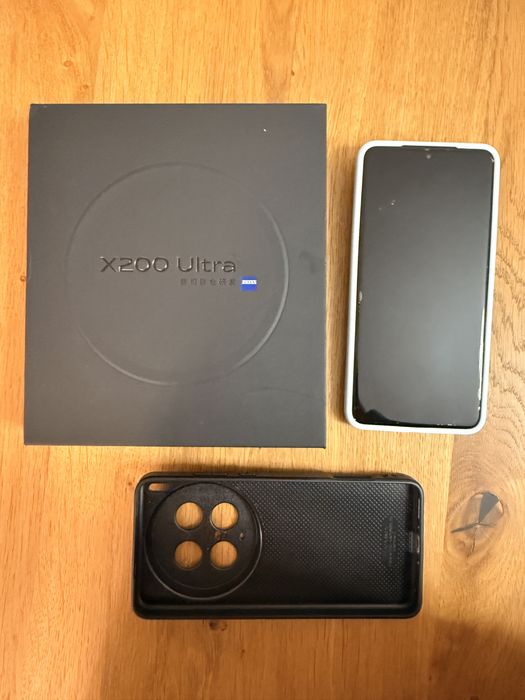 Vivo x200 ultra 16+16/512 GB