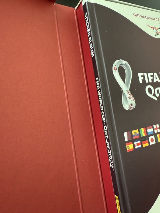 Caderneta Qatar 2022 ( completa / capa dura )