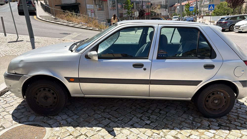 Ford Fiesta 1.0 usado