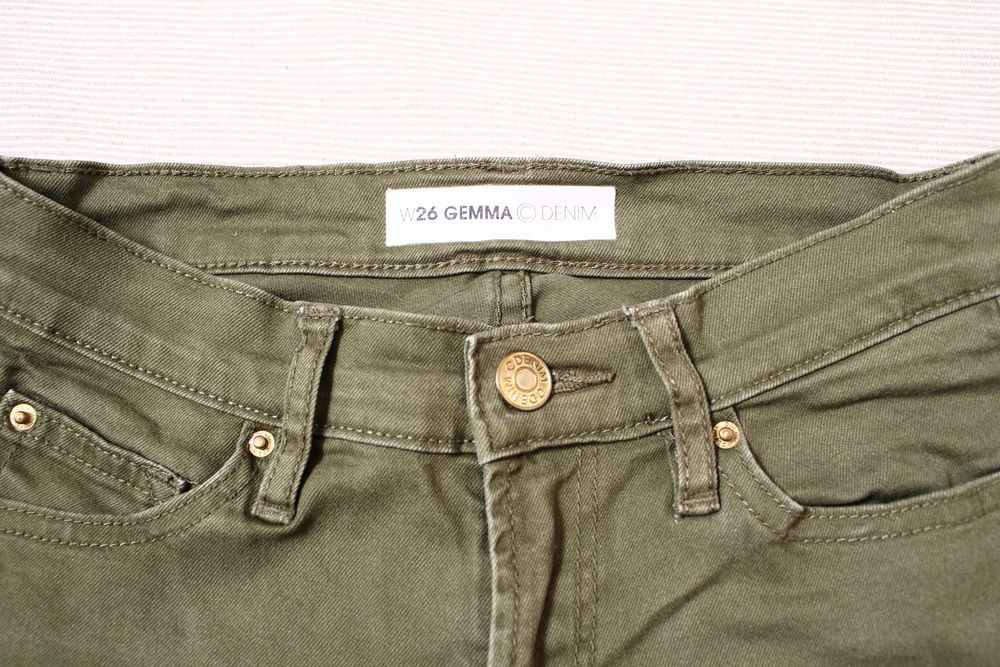 Spodnie khaki rozm.S