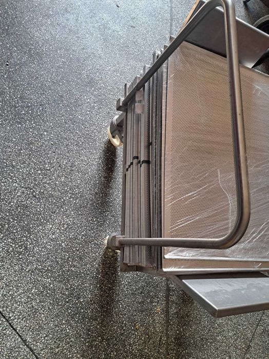 Blacha piekarnicza aluminiowa perforowana 2 ranty 3mm grubośc