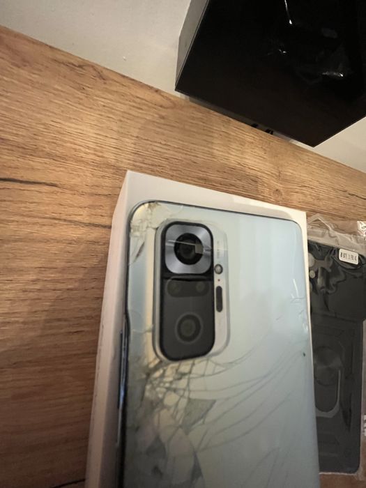 Xiaomi Redmi Note 10 Pro – sprawny, uszkodzony tył