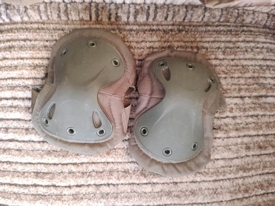 Шолом тактичний.            .