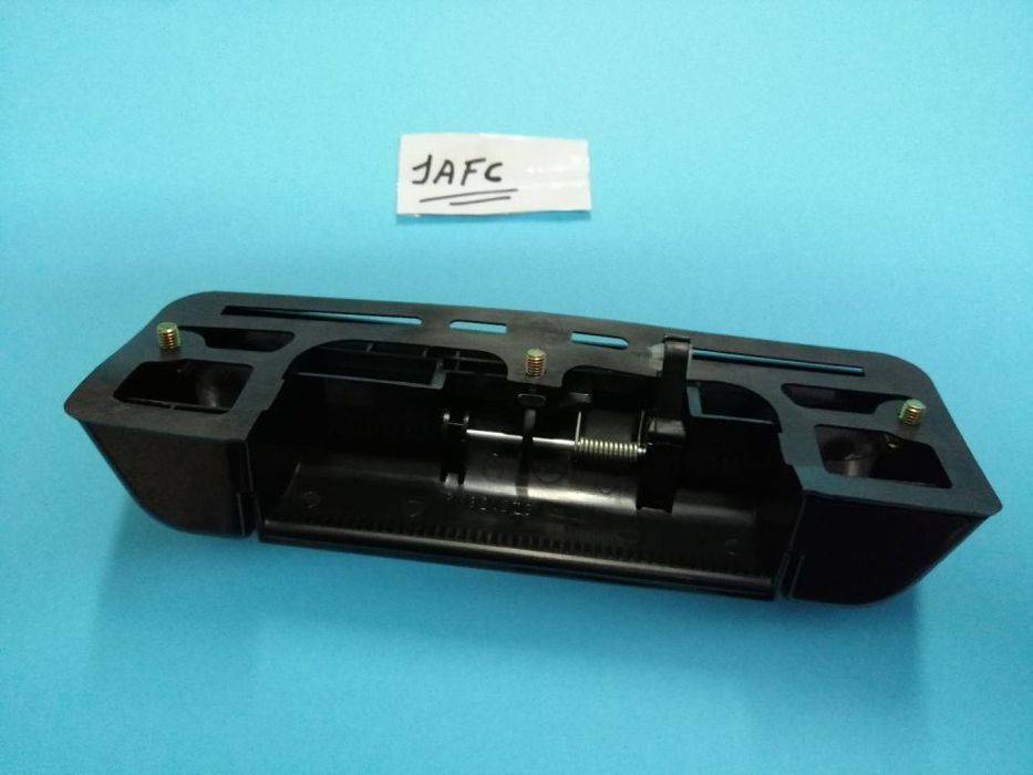 Puxador da tampa da mala Suzuki Vitara 1988 até 2002  (NOVO)
