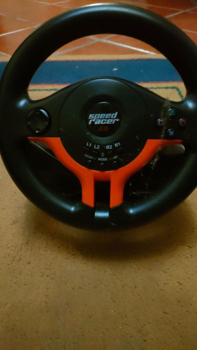 Volante Ardistel SpeedRacer Lite + Pedais (PS1/PS2) – com caixa