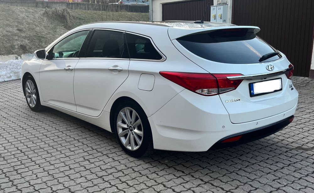 Hyundai i40 1.7 CRDi 2012 | Bogata opcja | Panorama | Led