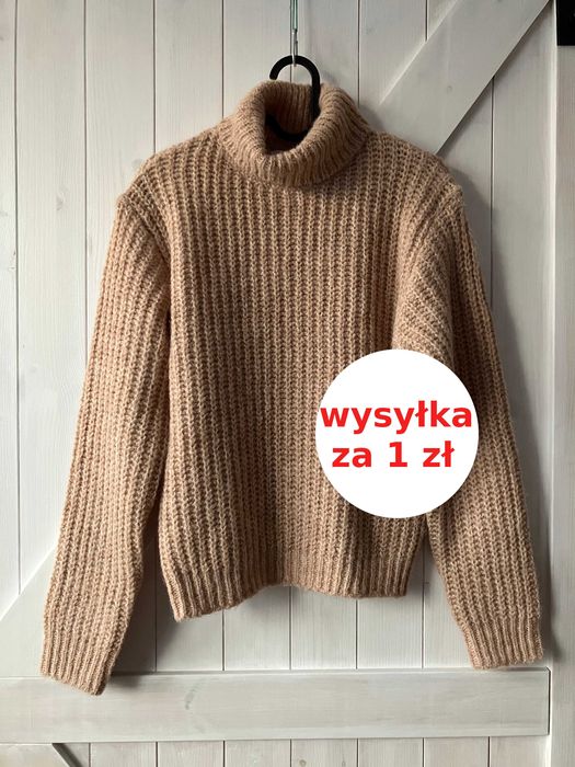 beżowy sweter golf puszysty Sinsay rozm S