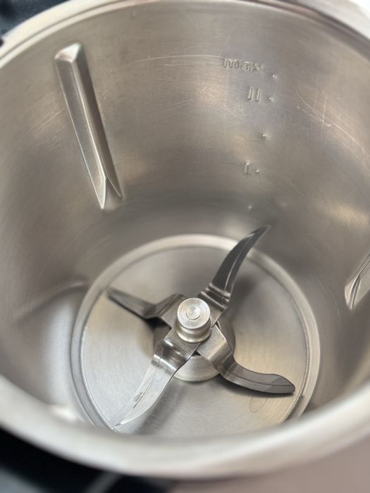 Sprzedam Thermomix tm6