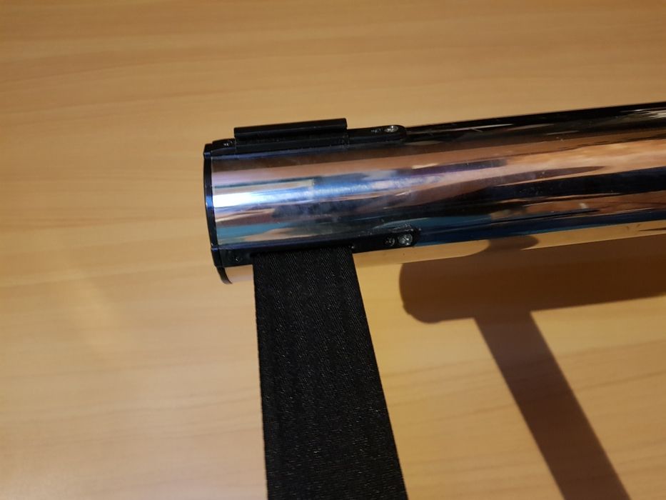 OKAZJA! Słupki ogrodzeniowe z czarną taśmą regulacja, chrom, płot 4szt