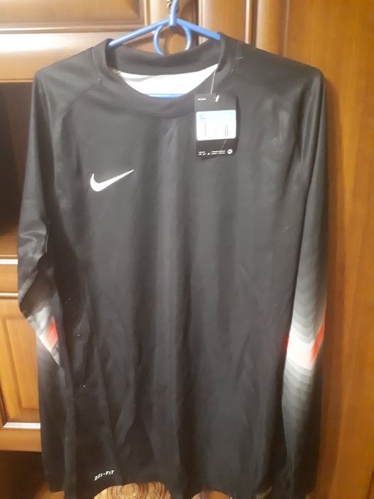 Продам буци Nike Tiempo Б/у