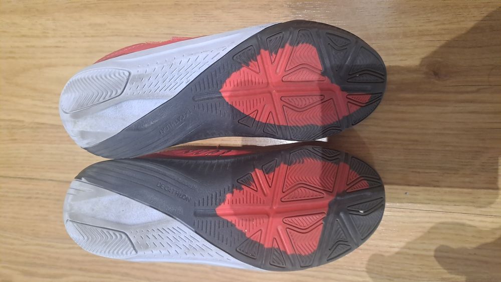 Chuteiras Futsal Kipsta Ginka 31