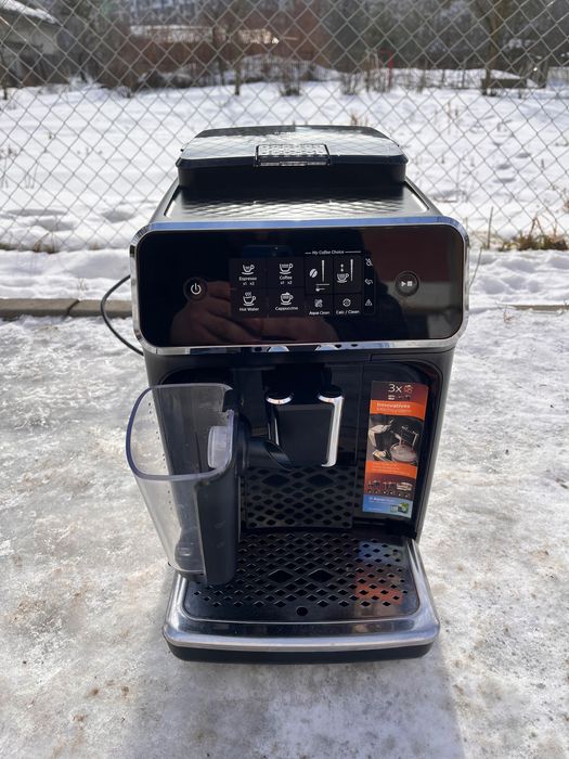 Кавомашина Philips LatteGo Кавоварка Кавова Машина Philips EP 2300