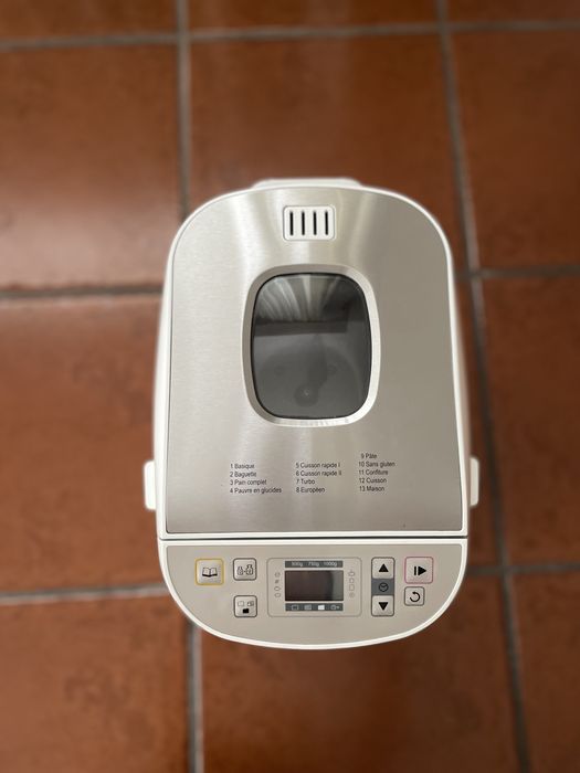 Maquina de fazer pão Proline MP1000