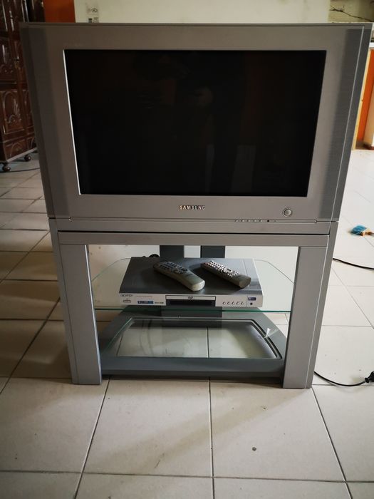 TV + Móvel + Leitor DVD Samsung