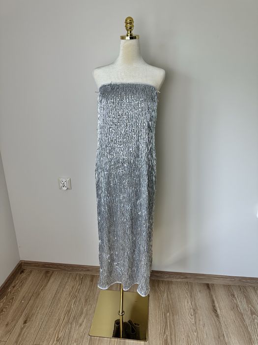 Cekinowa sukienka midi ASOS rozmiar 44 srebrna frędzle cekiny