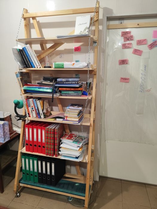 Полка стелаж дерев'яна